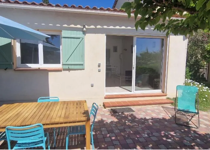 Daire With Garden In